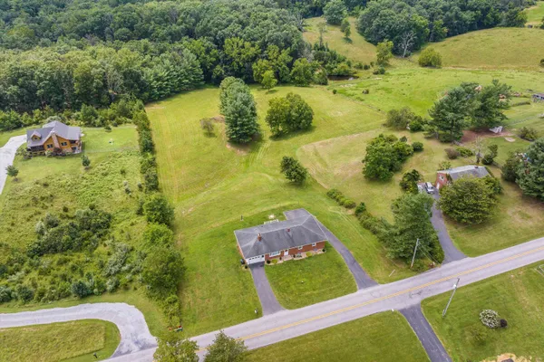 $450,000 | 315 Balsley Road, Staunton, VA 24401