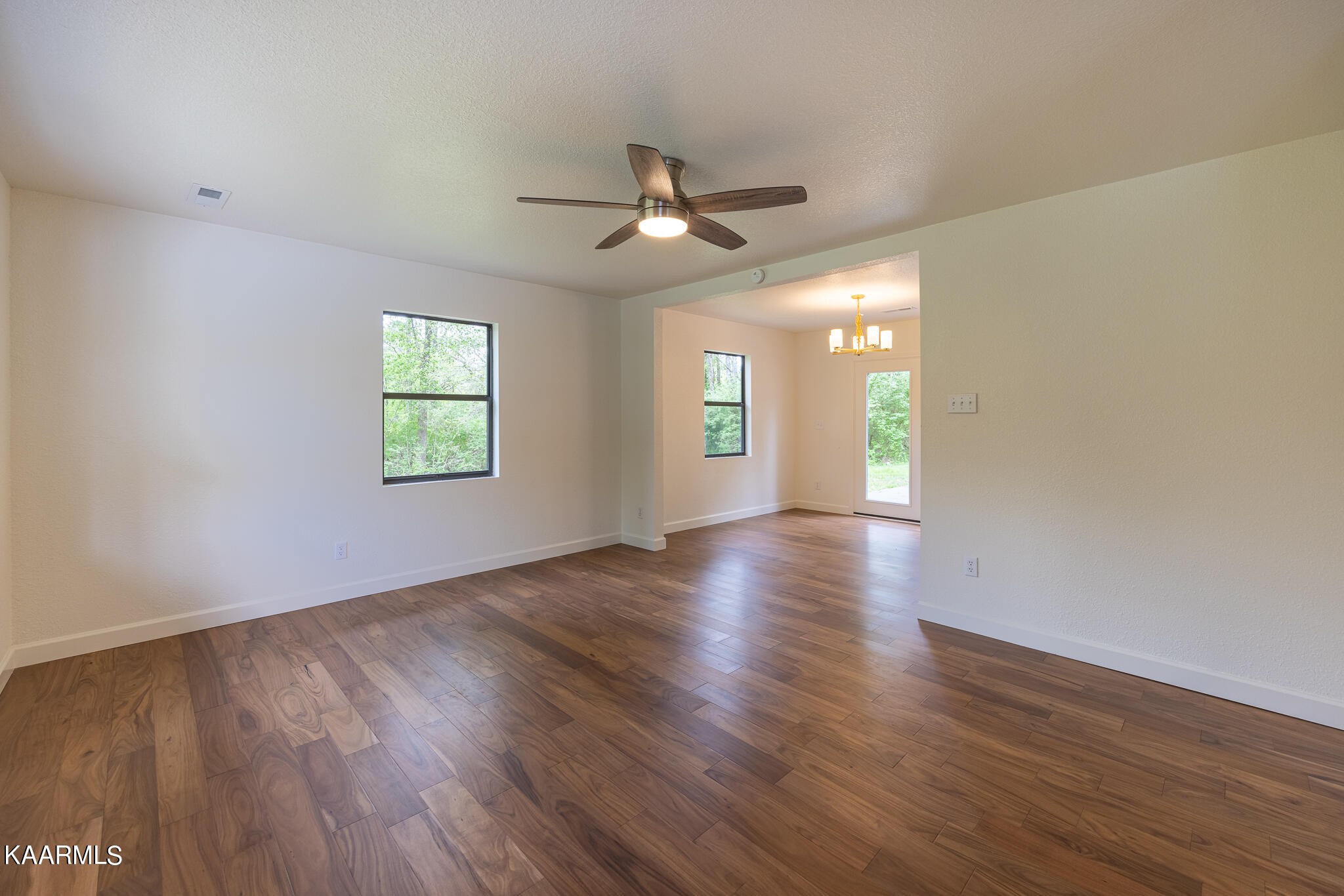 714 Old Cemetery Road Madisonville, TN 37354 - Photo 4 of 33 Gallery Image 4