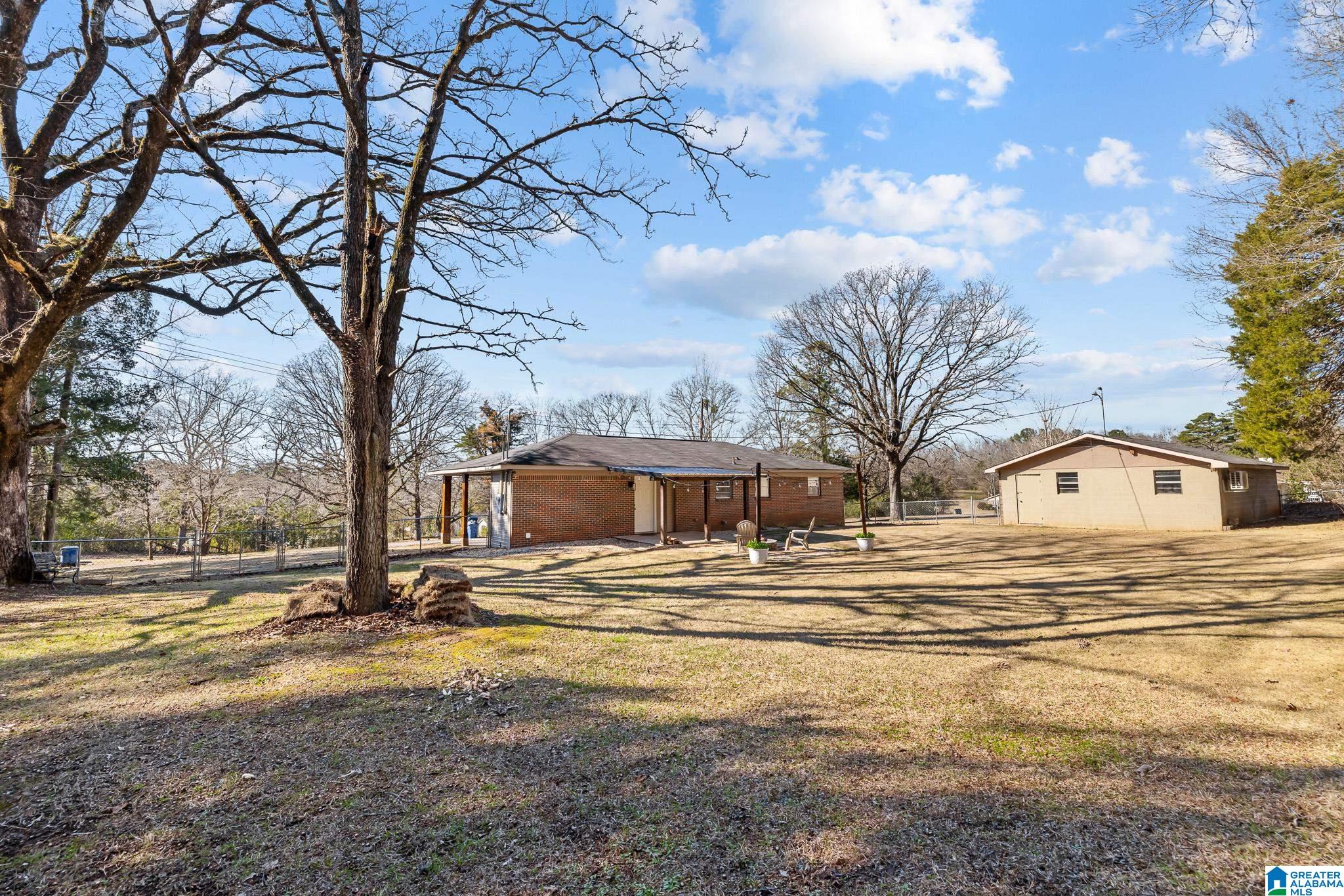 135 Anjill Street Talladega, AL 35160 - Photo 5 of 29