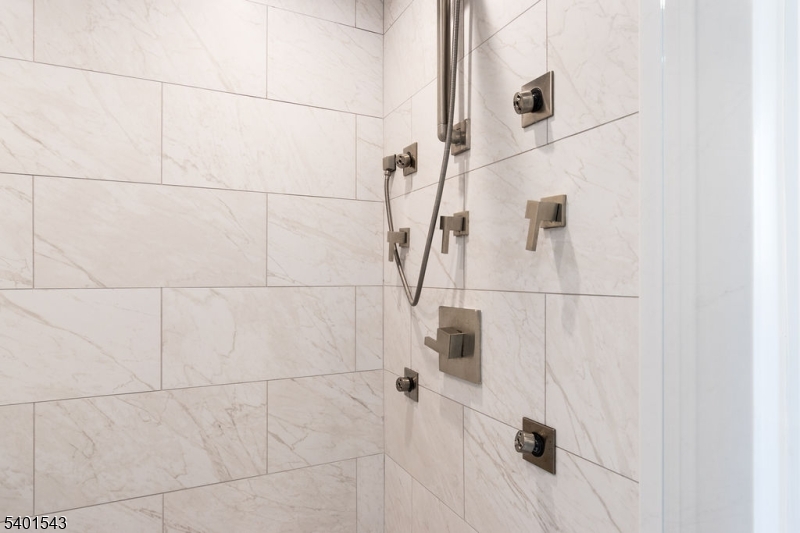 11 Wickham Way Chatham, NJ 07928 - Photo 32 of 47