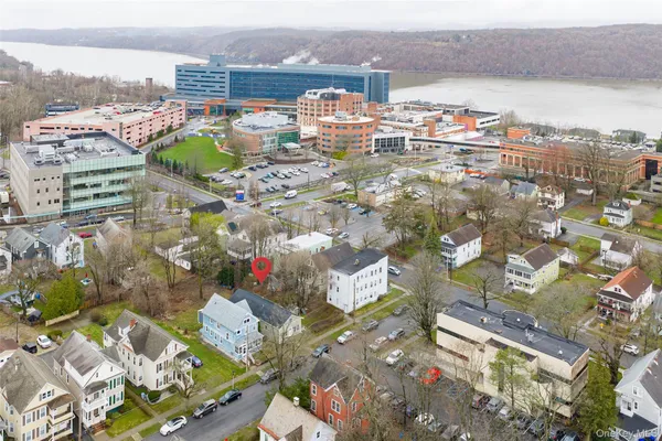 $5,000 | 1 Dean Place, Poughkeepsie, NY 12601