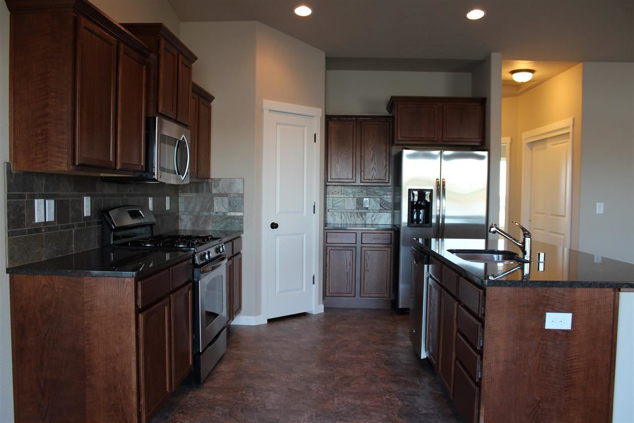 7811 South Fruitvale Road, Unit WT94 PRIMARY GOLF COURSE Cheney, WA 99004 - Photo 8 of 20