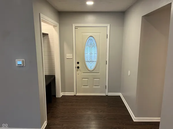 $2,000 | 627 San Carlos Drive, Greenwood, IN 46142