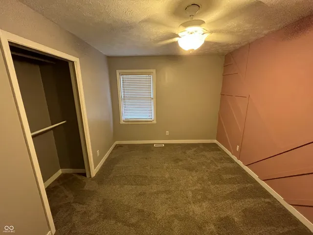 $1,825 | 627 San Carlos Drive, Greenwood, IN 46142