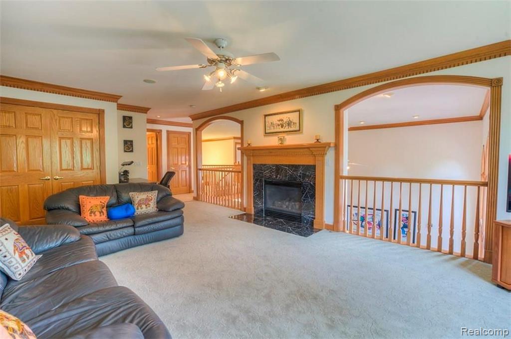 3734 Heron Ridge Drive Rochester Hills, MI 48309 - Photo 16 of 40