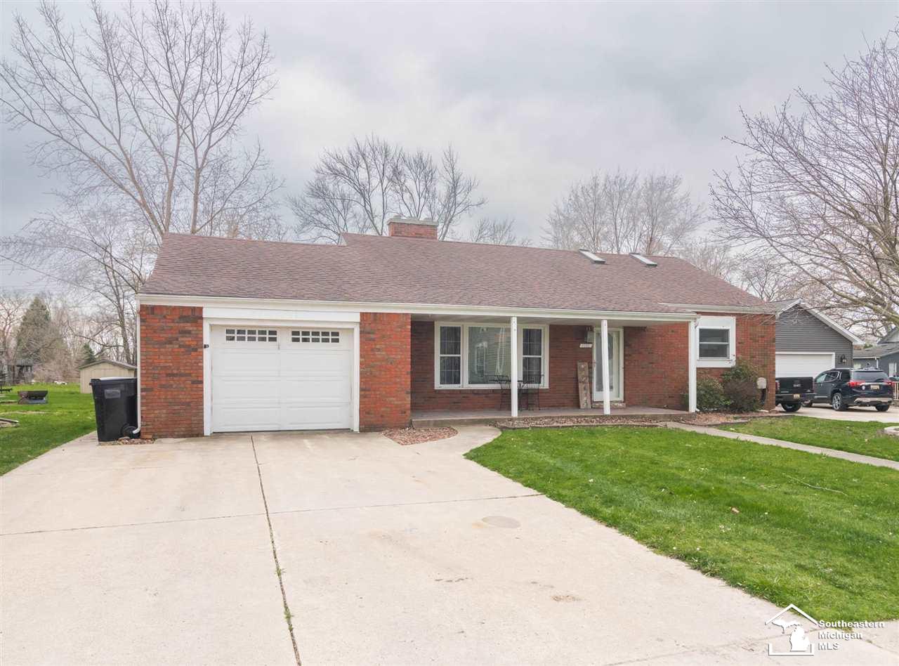 8065 Ida East Road Ida, MI 48140 - Photo 2 of 19