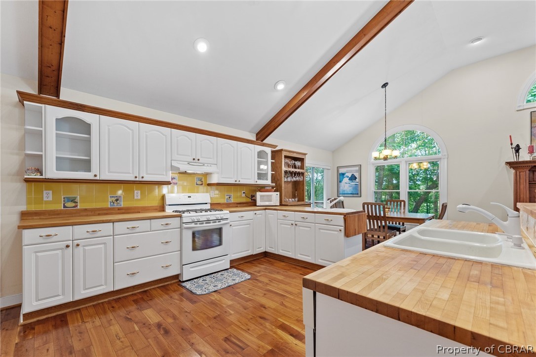 722 Kissinger Springs Road Callao, VA 22435 - Photo 13 of 38