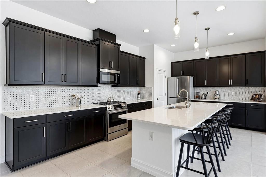 12022 Medley Terrace Lakewood Ranch, FL 34211 - Photo 16 of 80