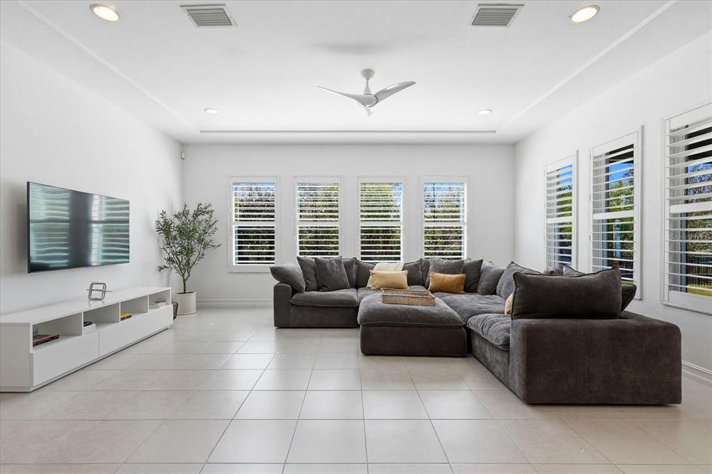 12022 Medley Terrace Lakewood Ranch, FL 34211 - Photo 19 of 80