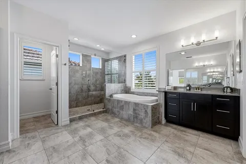 $899,000 | 12022 Medley Terrace, Lakewood Ranch, FL 34211