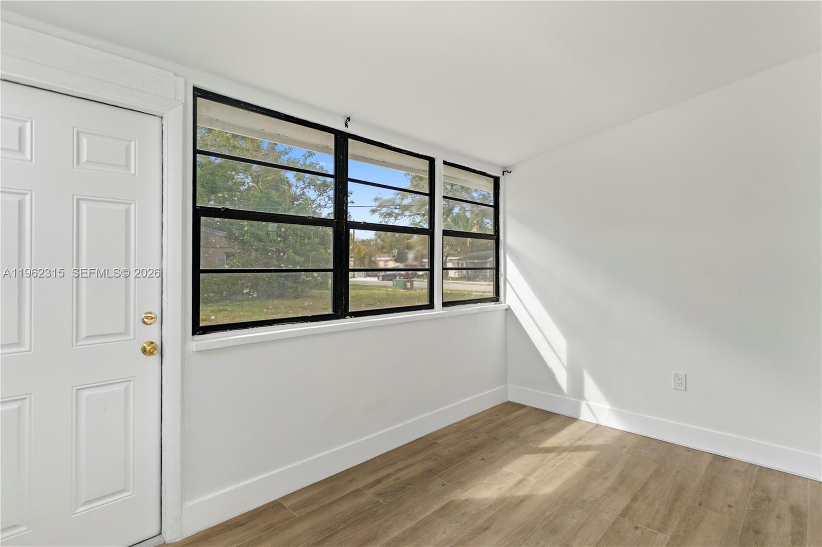 6200 Fletcher Street Hollywood, FL 33023 - Photo 28 of 49