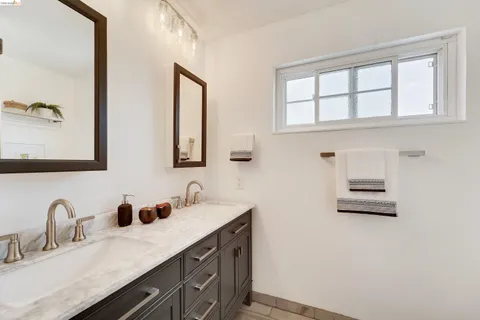 $889,000 | 26670 Joshua Street, Hayward, CA 94544
