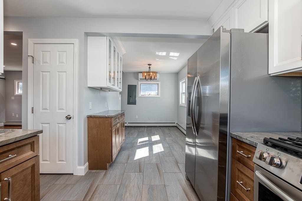43 Shore Avenue Wareham, MA 02571 - Photo 5 of 42