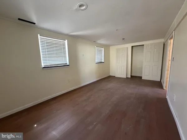 $3,700 | 322 Nicholson Road, Mount Ephraim, NJ 08059