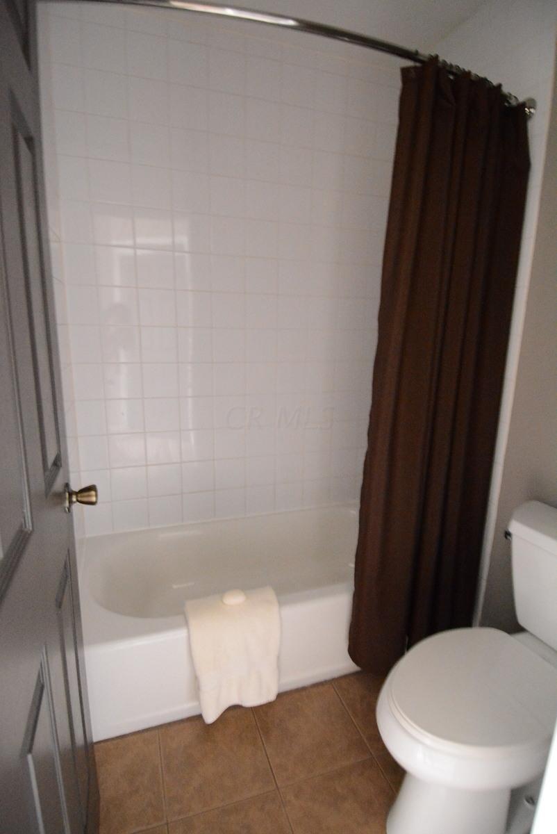 3003 Sunset Drive, Unit F3003 Columbus, OH 43202 - Photo 23 of 43