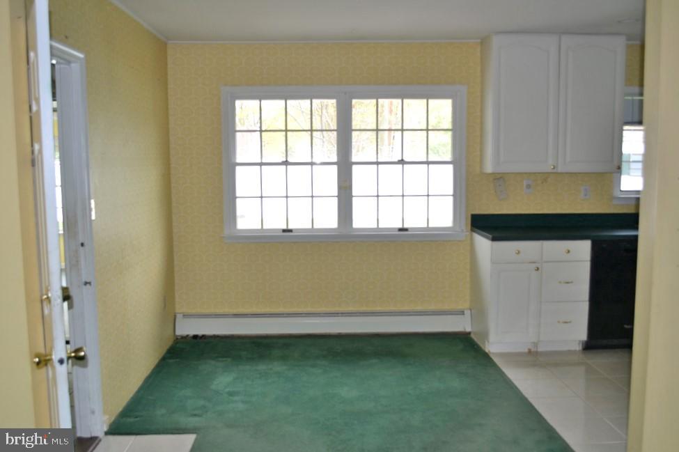 46 Hemlock Road Levittown, PA 19056 - Photo 8 of 33 Gallery Image 8