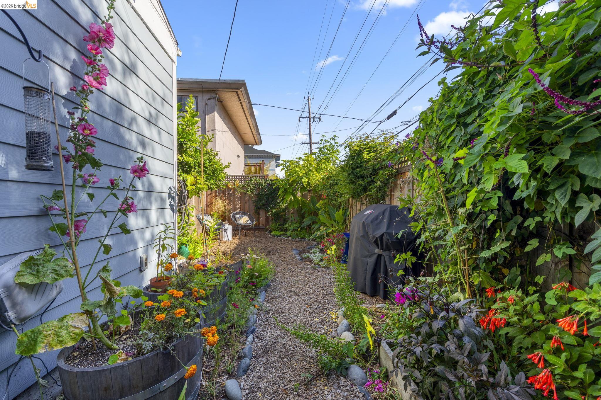 1030 Delaware Street, Unit B Berkeley, CA 94710 - Photo 22 of 34