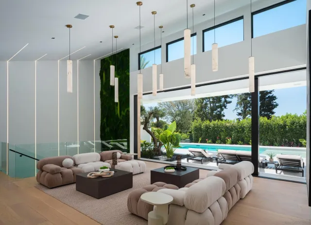 $18,500,000 | 6283 La Jolla Scenic S Drive, San Diego, CA 92037