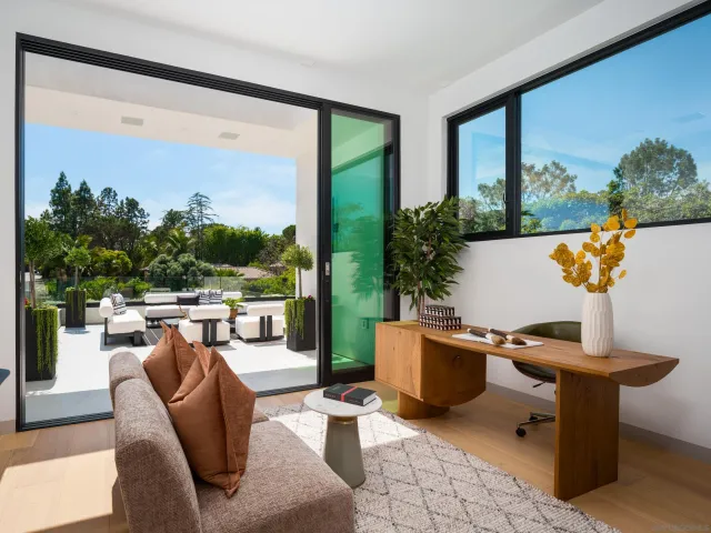 $18,500,000 | 6283 La Jolla Scenic S Drive, San Diego, CA 92037