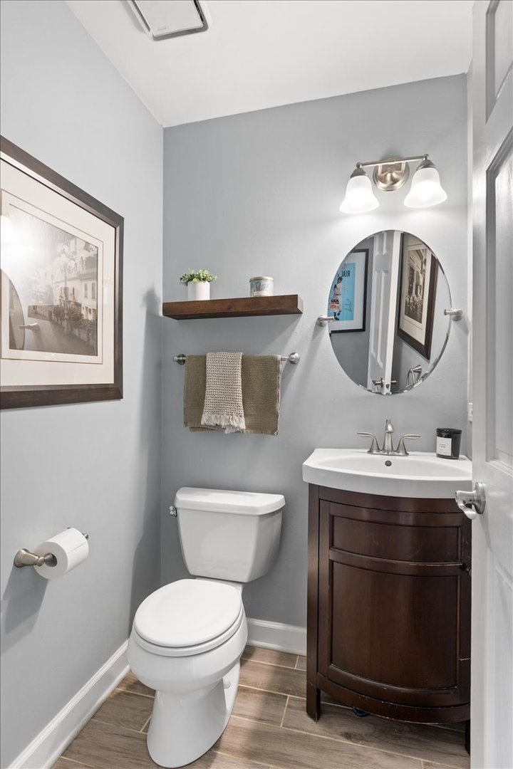 7205 Kidwell Road Downers Grove, IL 60516 - Photo 7 of 22 Gallery Image 7