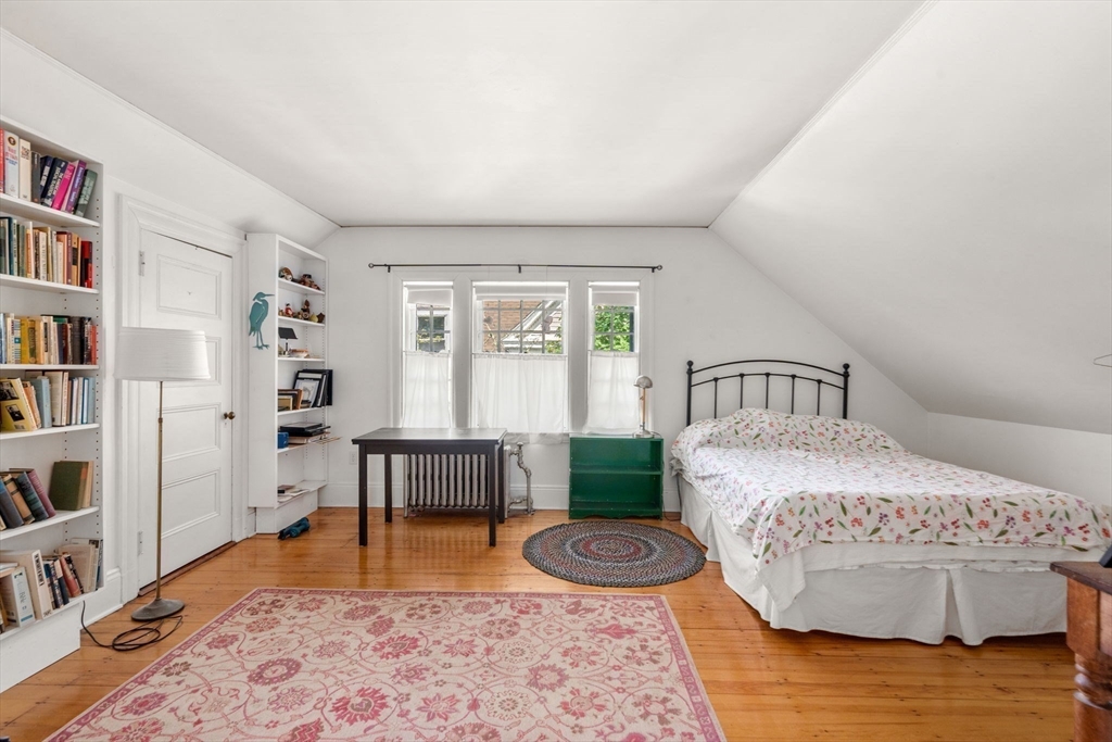18 Milton Road Brookline, MA 02445 - Photo 17 of 22