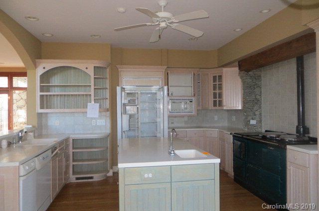 331 Spring Road Spruce Pine, NC 28777 - Photo 3 of 6 Gallery Image 3