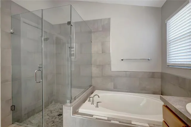 $339,900 | 7603 Wiltshire Park Place, Apollo Beach, FL 33572