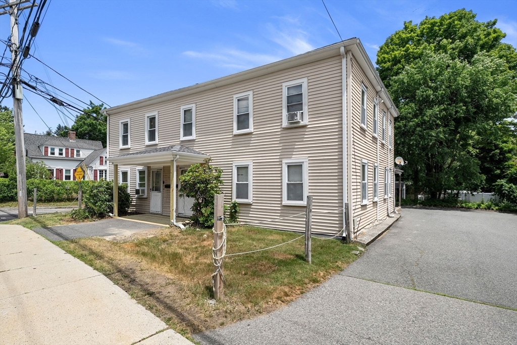 558 West Main Street Avon, MA 02322 - Photo 2 of 29