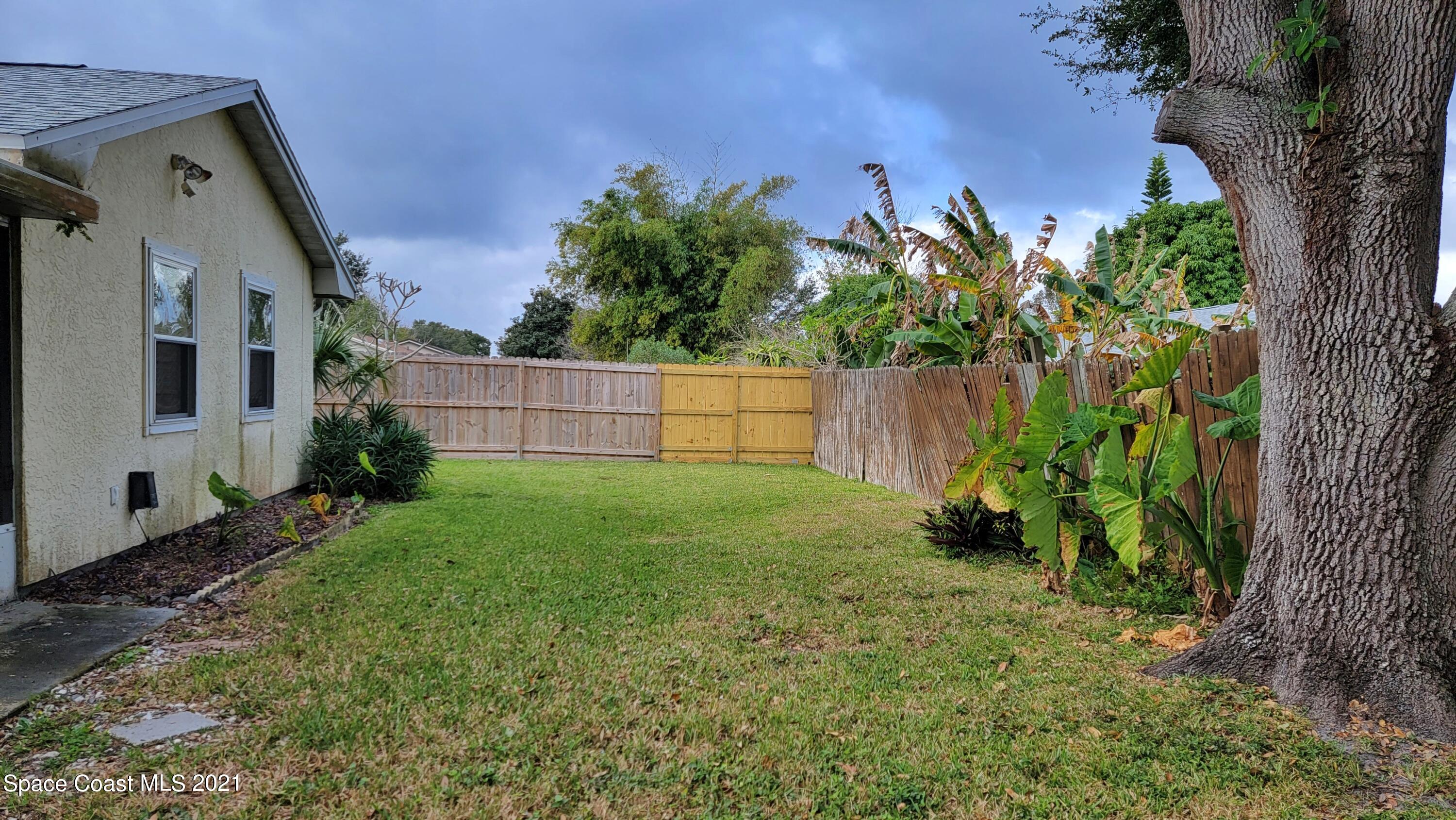 1880 Tallpalm Road Melbourne, FL 32935 - Photo 18 of 23 Yard