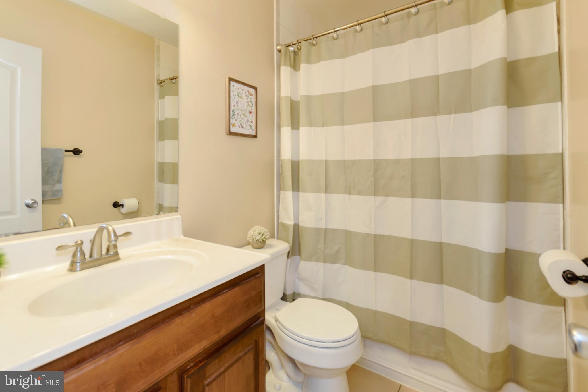 901 R Street Northwest, Unit 1 Washington, DC 20001 - Photo 8 of 15