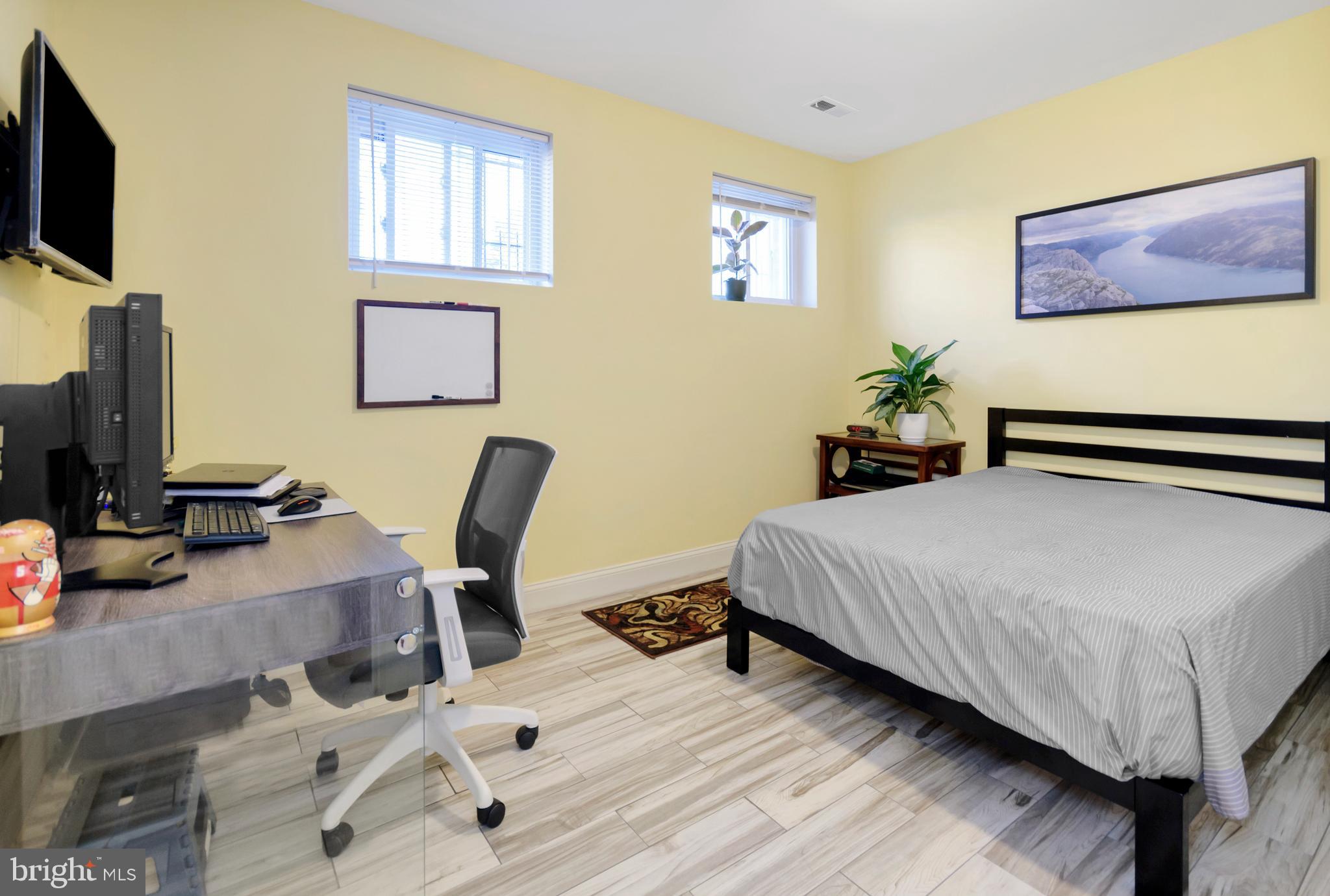 901 R Street Northwest, Unit 1 Washington, DC 20001 - Photo 9 of 15