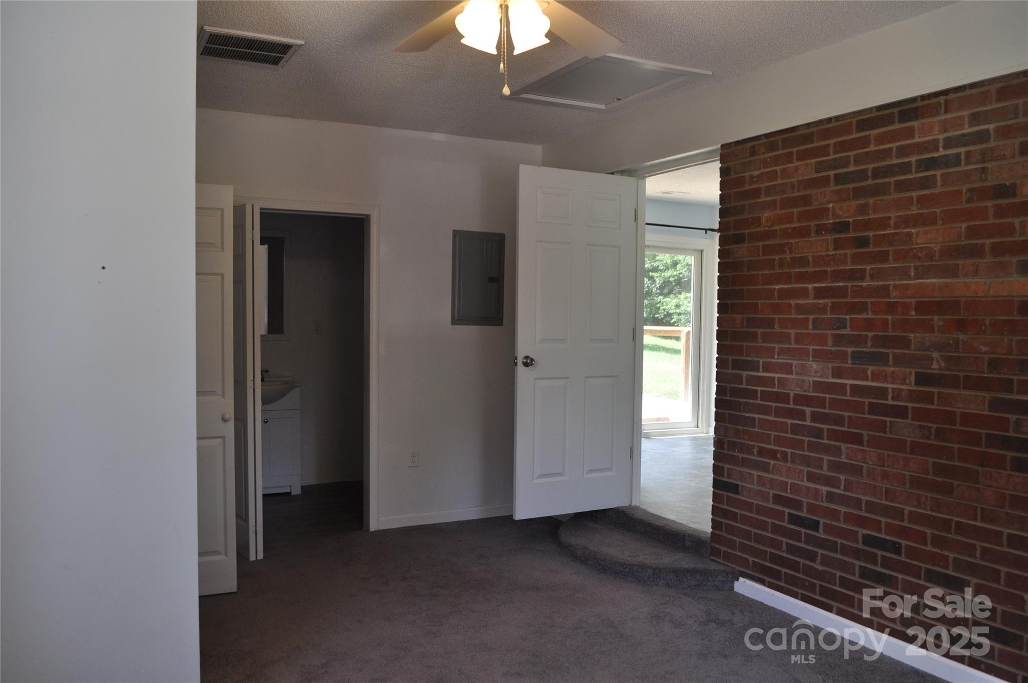 125 Heritage View Road Hickory, NC 28601 - Photo 8 of 24 Gallery Image 8