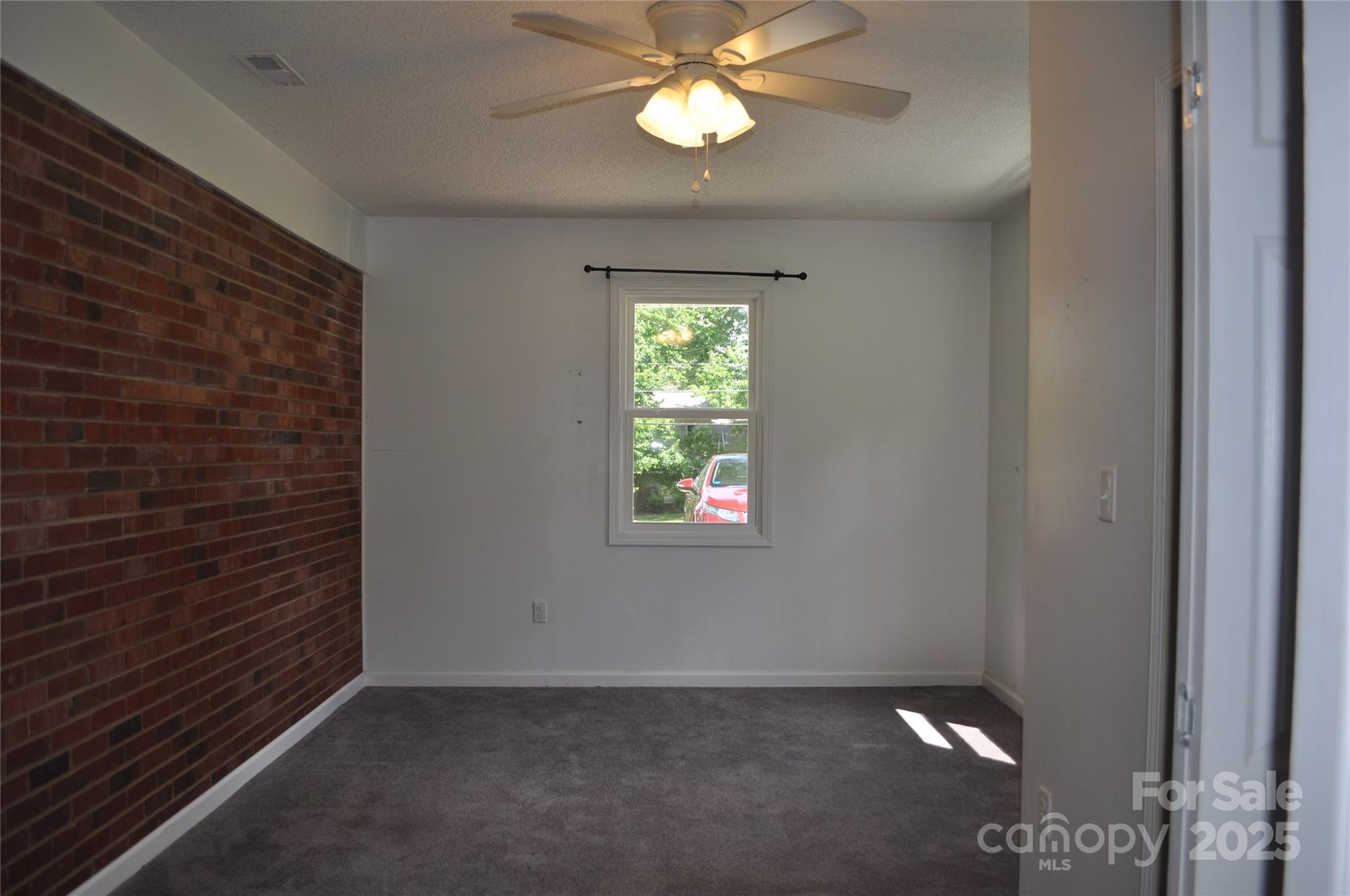 125 Heritage View Road Hickory, NC 28601 - Photo 9 of 24 Gallery Image 9