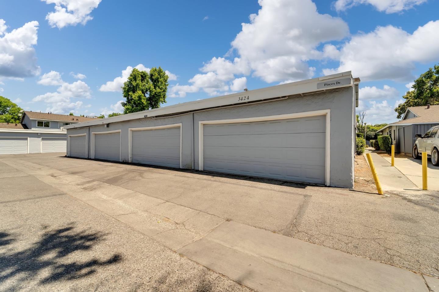 3424 Pisces Drive San Jose, CA 95111 - Photo 9 of 27 a view of a backyard of the house