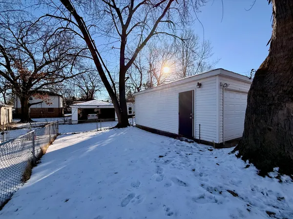 $186,000 | 14525 Dobson Avenue, Dolton, IL 60419