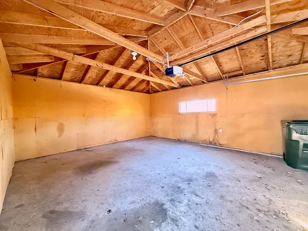 $186,000 | 14525 Dobson Avenue, Dolton, IL 60419