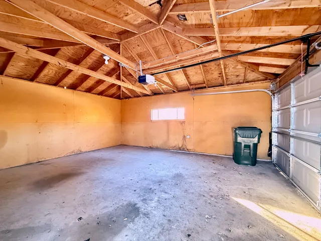 $200,000 | 14525 Dobson Avenue, Dolton, IL 60419