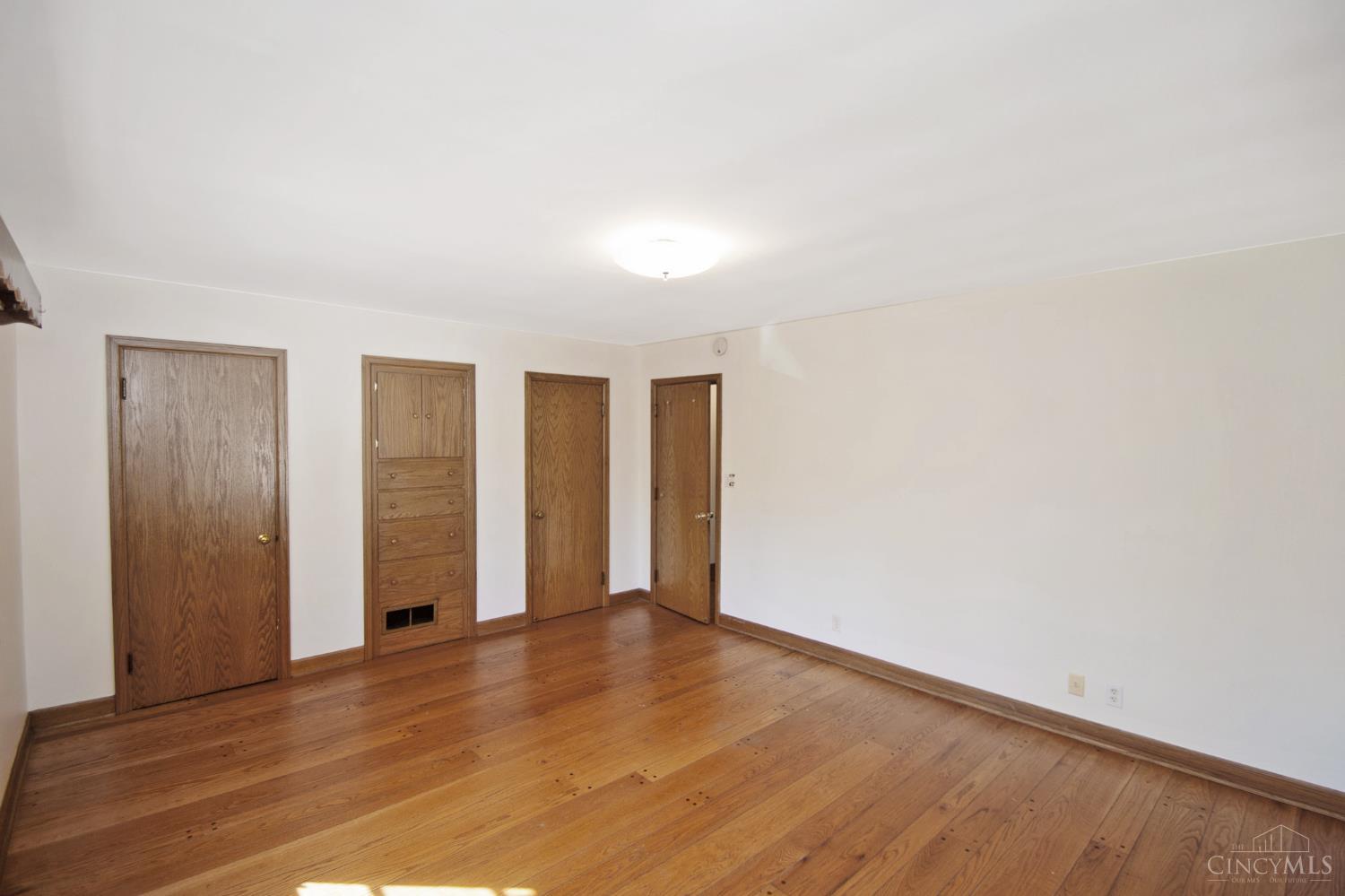 5791 Greenlawn Road Hamilton, OH 45011 - Photo 26 of 43