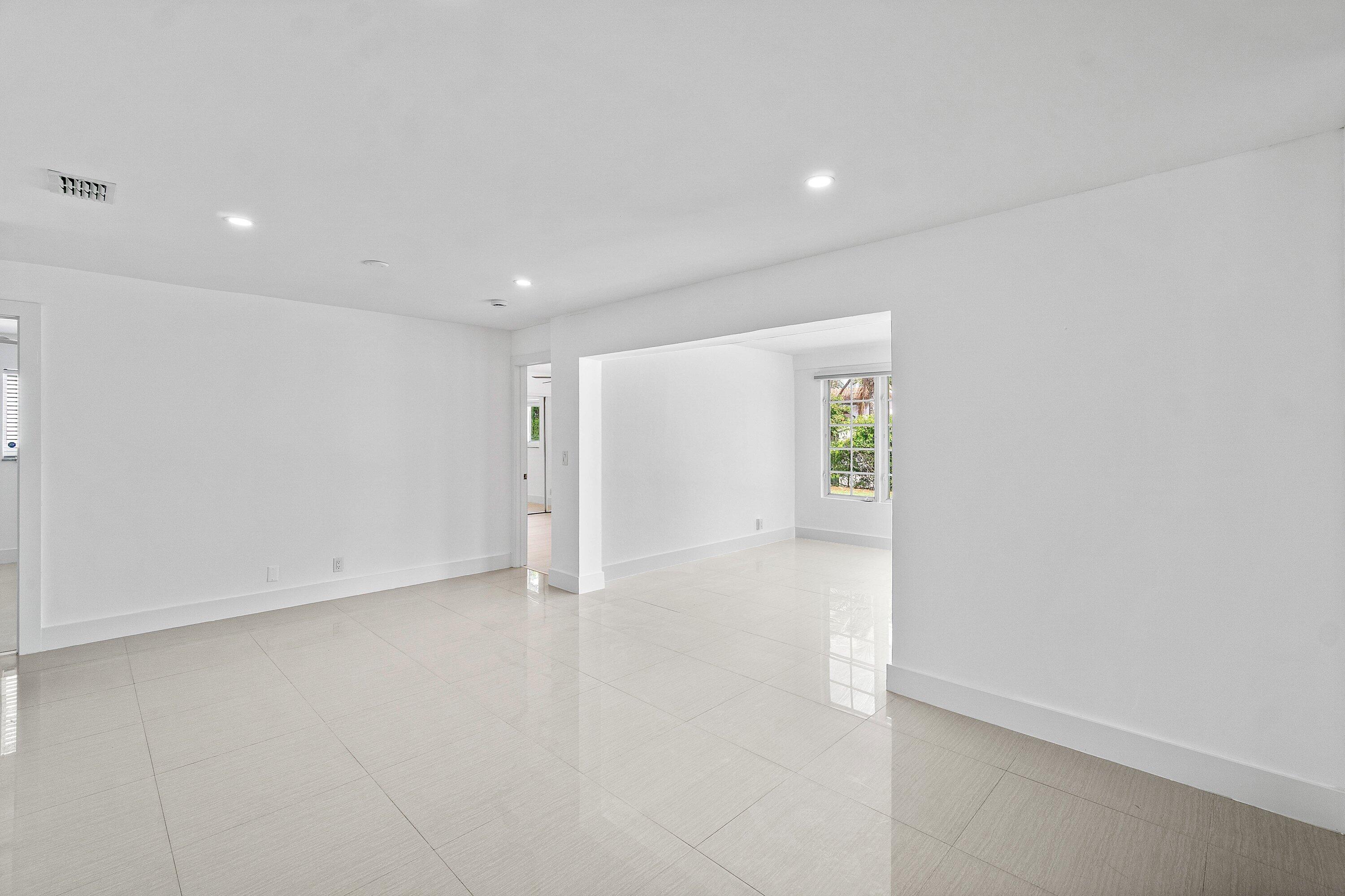 1531 Northwest 4th Street Boca Raton, FL 33486 - Photo 12 of 34 an empty room with an entryway