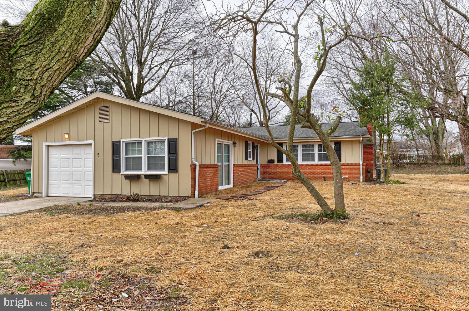 5 Roxbury Court Newark, DE 19711 - Photo 2 of 34 Gallery Image 2