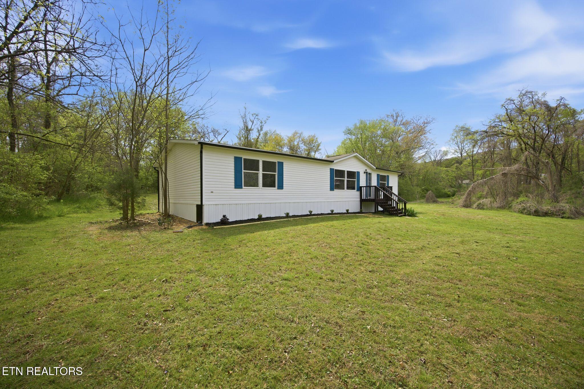 10954 Eustice Road Soddy Daisy, TN 37379 - Photo 2 of 32 rp2604031-1006
