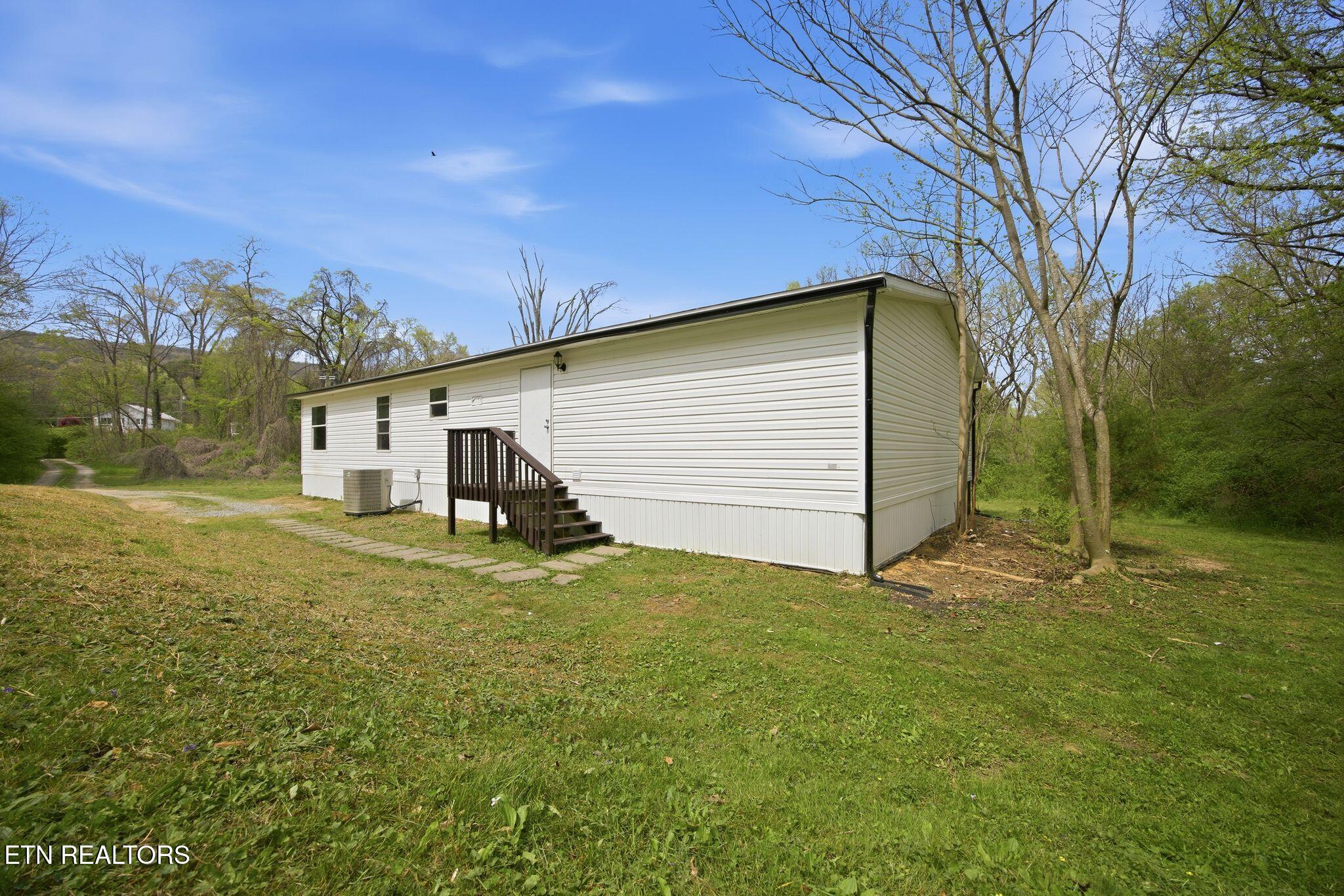 10954 Eustice Road Soddy Daisy, TN 37379 - Photo 32 of 32 rp2604031-1029