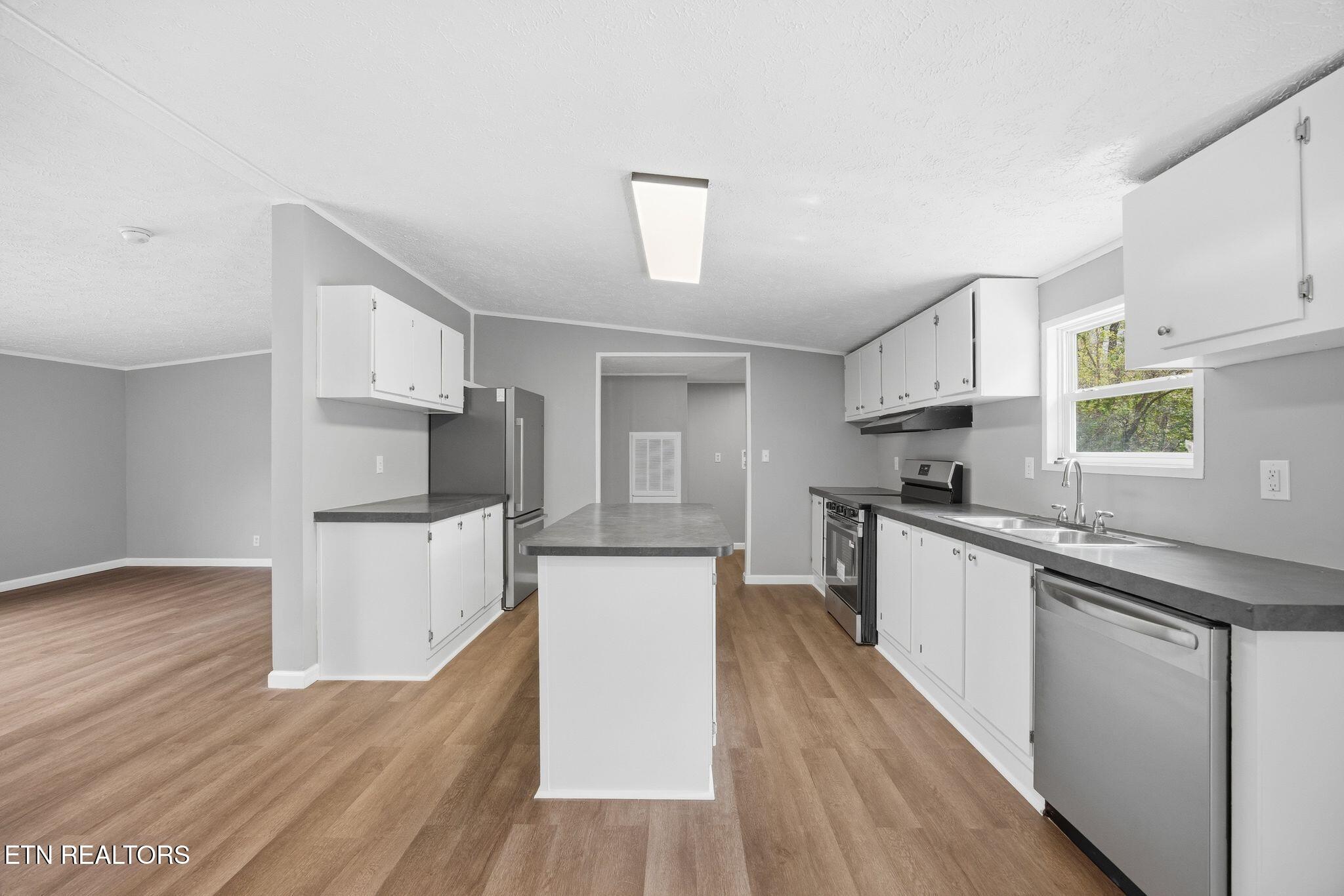 10954 Eustice Road Soddy Daisy, TN 37379 - Photo 8 of 32 rp2604031-1010