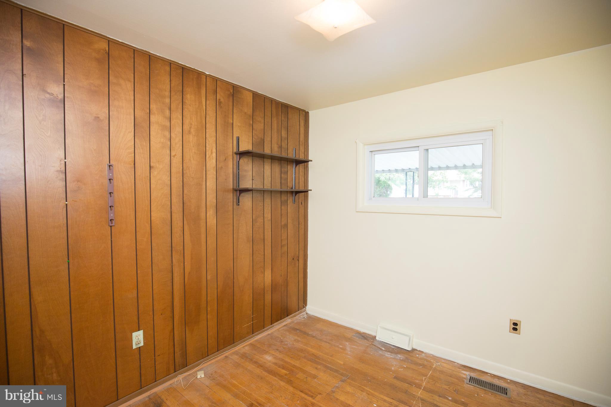 268 Pertch Road Severna Park, MD 21146 - Photo 17 of 30 Interior (General)