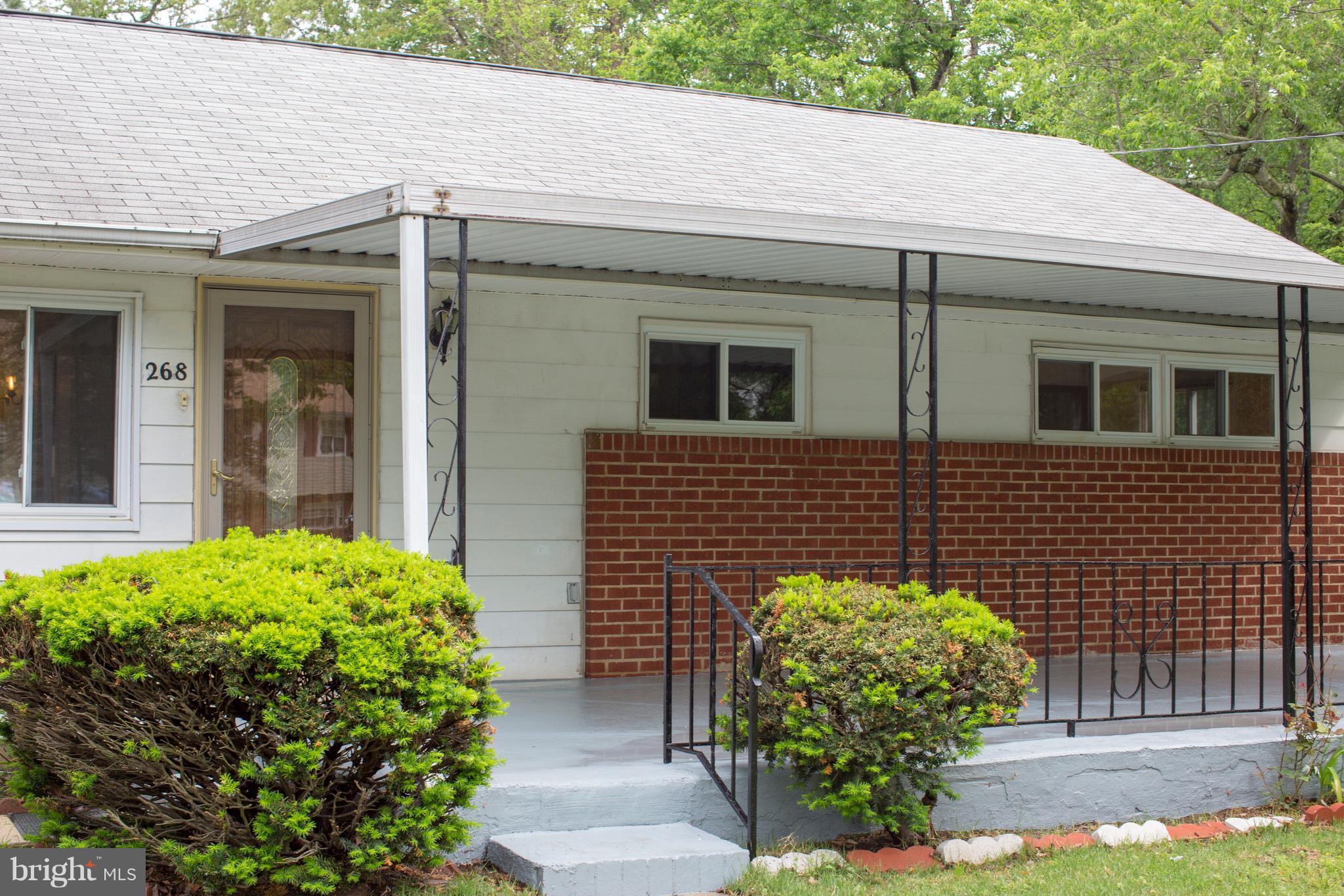 268 Pertch Road Severna Park, MD 21146 - Photo 3 of 30 Exterior (Front)