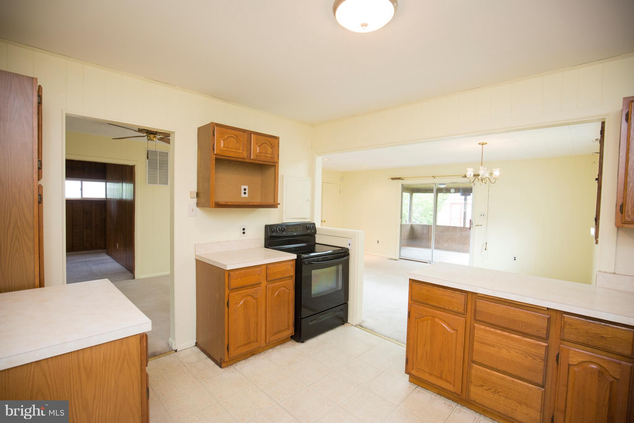 268 Pertch Road Severna Park, MD 21146 - Photo 5 of 30 Kitchen