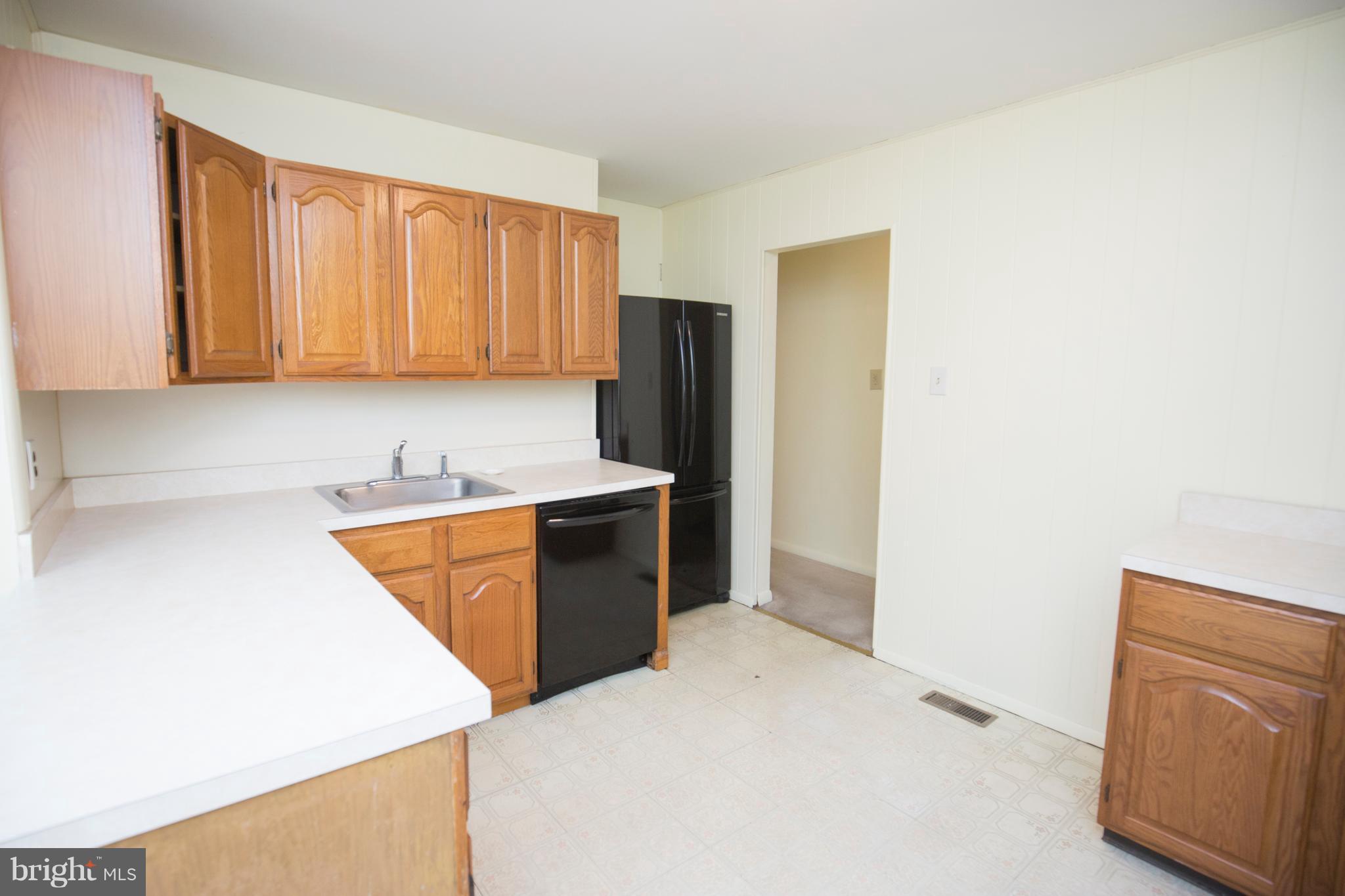 268 Pertch Road Severna Park, MD 21146 - Photo 6 of 30 Kitchen