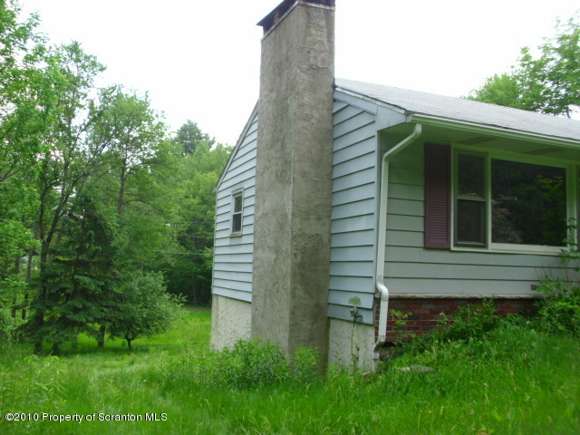50 Marshbrook Road Dalton, PA 18414 - Photo 13 of 17 Gallery Image 13