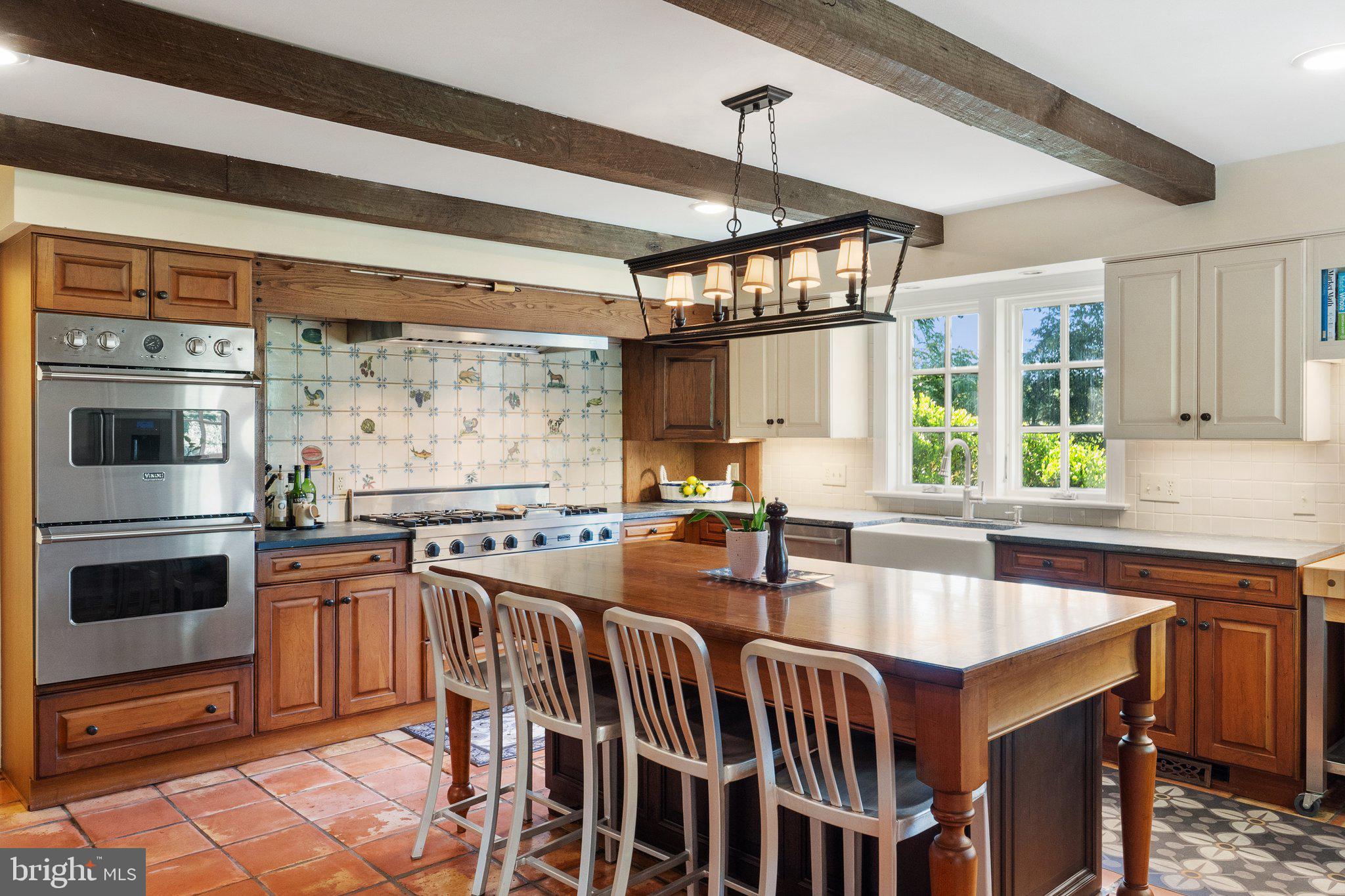 21056 Beaverdam Bridge Road Middleburg, VA 20117 - Photo 13 of 109 Large Kitchen with Baked Tile Flooring with Island