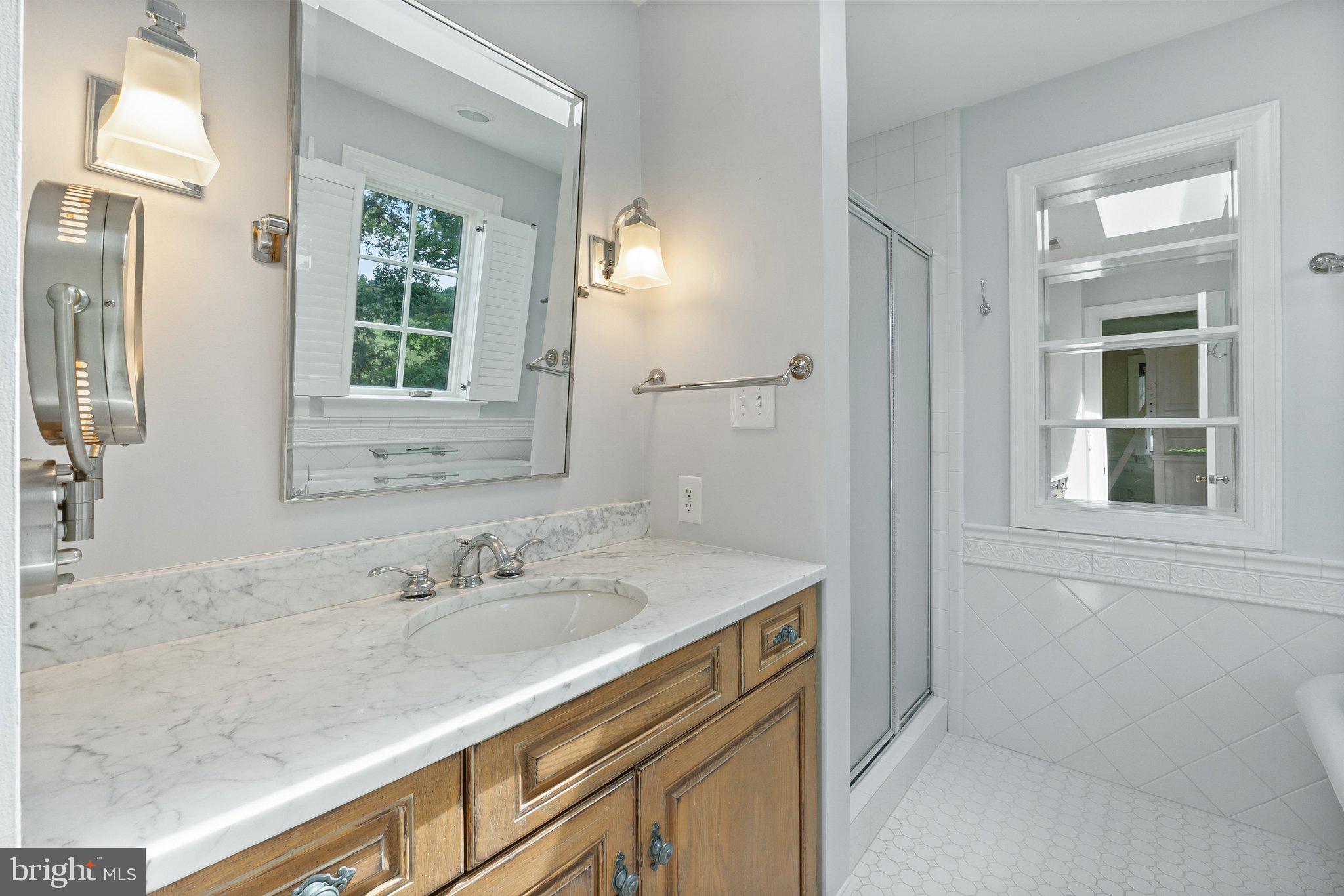 21056 Beaverdam Bridge Road Middleburg, VA 20117 - Photo 45 of 109 Bedroom #2 Private Bathroom